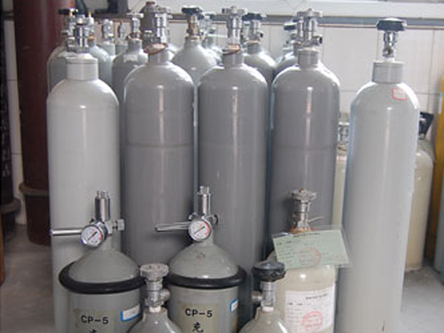 淺談鄭州標(biāo)準(zhǔn)氣體的靜態(tài)配氣及其特點(diǎn)